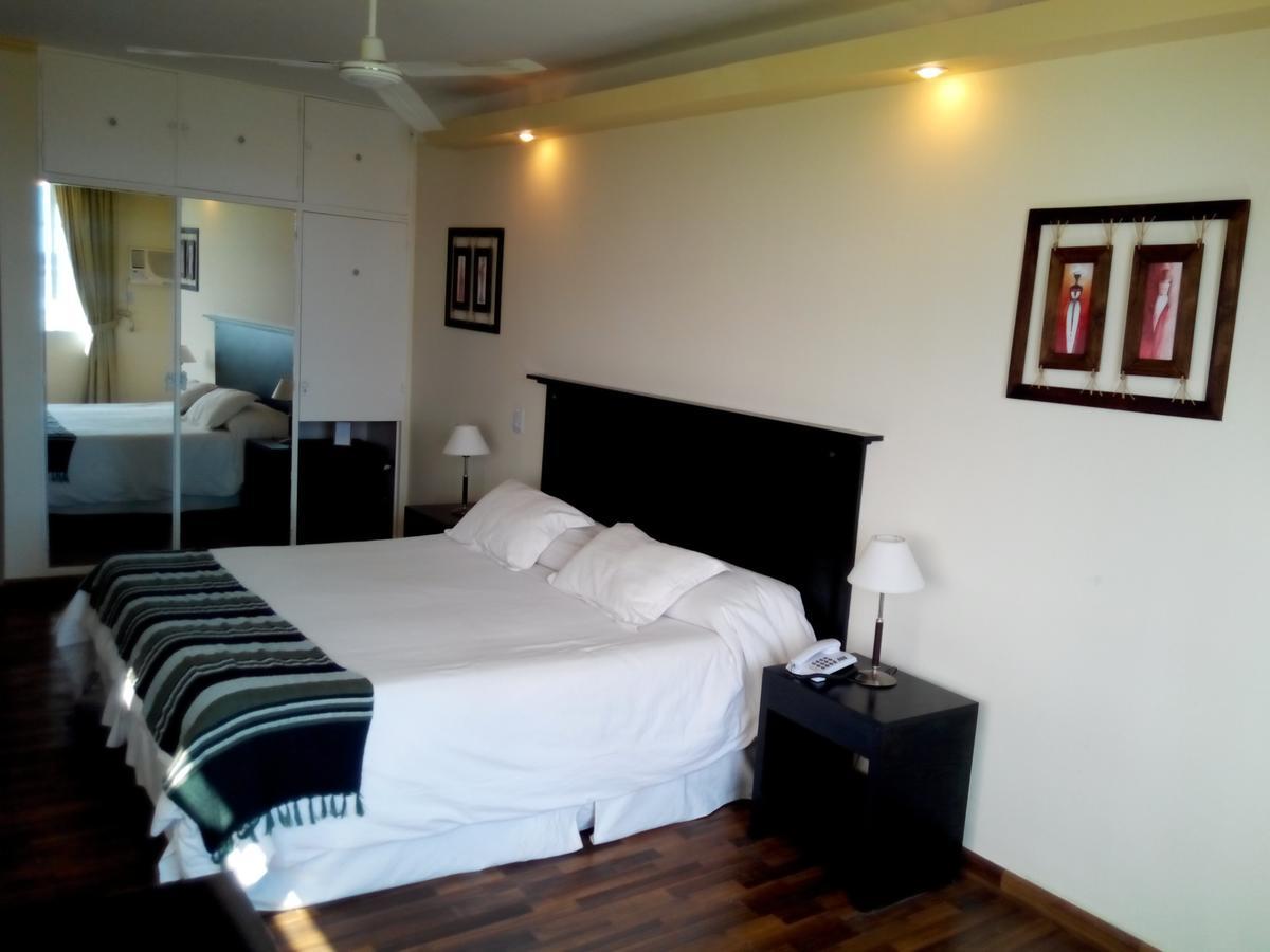 Manantiales Hotel De Turismo Monte Caseros Kültér fotó
