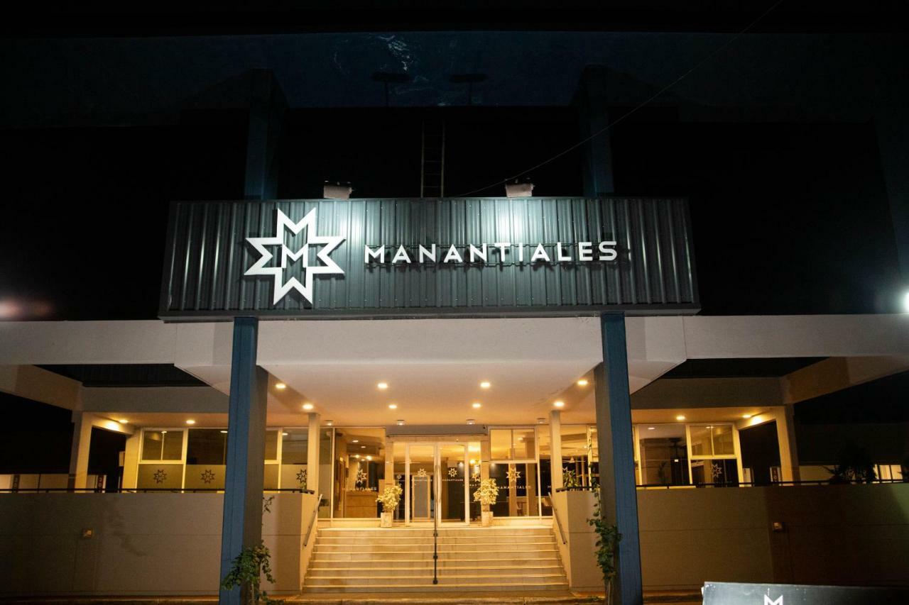 Manantiales Hotel De Turismo Monte Caseros Kültér fotó